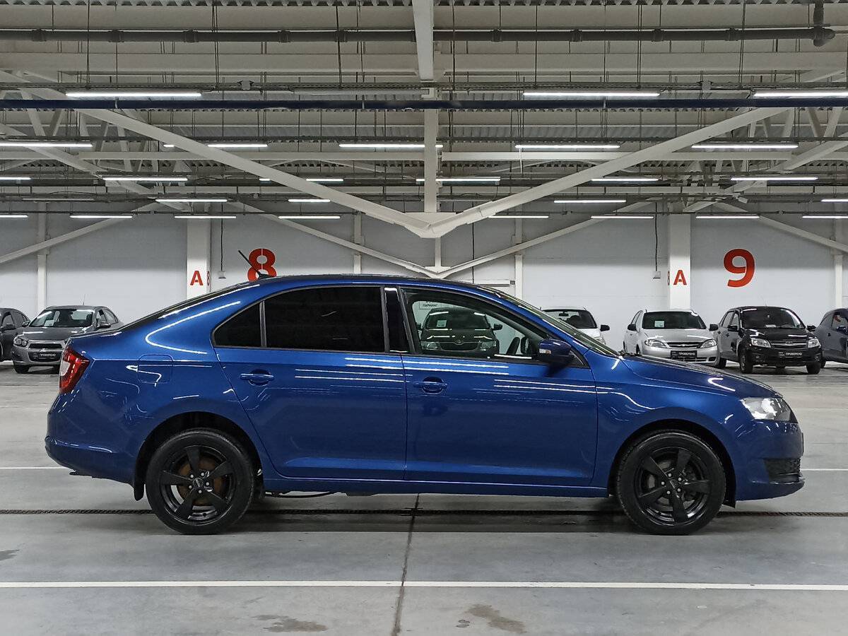 Б/У Шкода Рапид 2018 года. Фото: #3