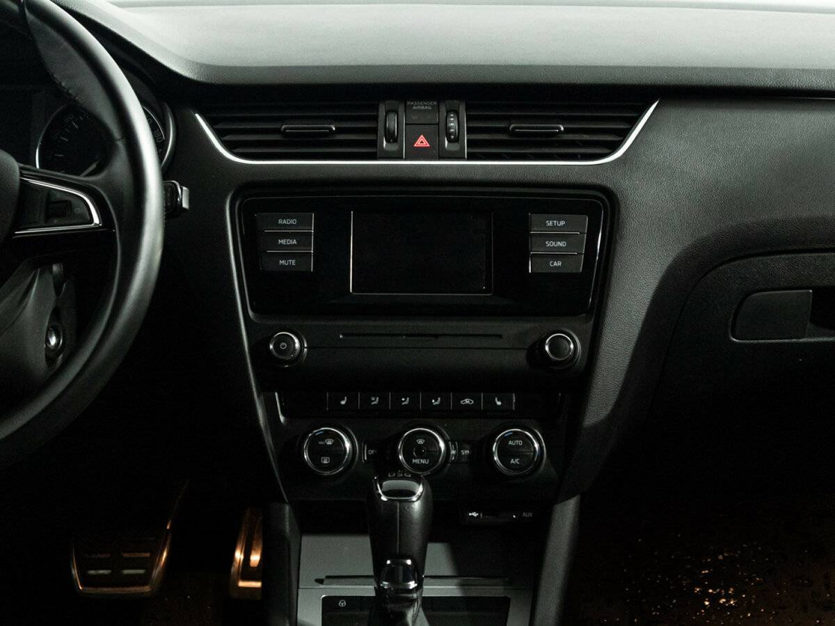 Б/У Шкода Октавия 2016 года. Фото: #13