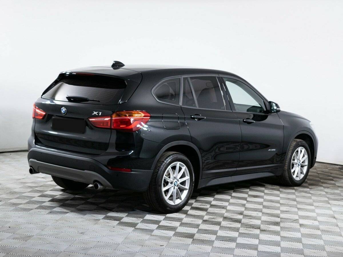BMW X1 2017 года с пробегом. Фото: #3