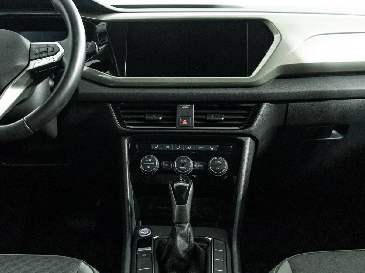 Volkswagen Taos 2021 года с пробегом. Фото: #13