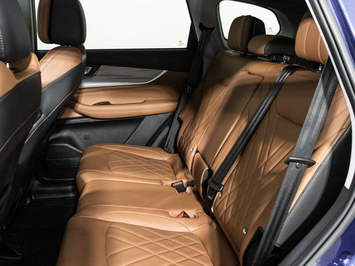 Chery Tiggo 8 Pro Max 2022 года с пробегом. Фото: #9