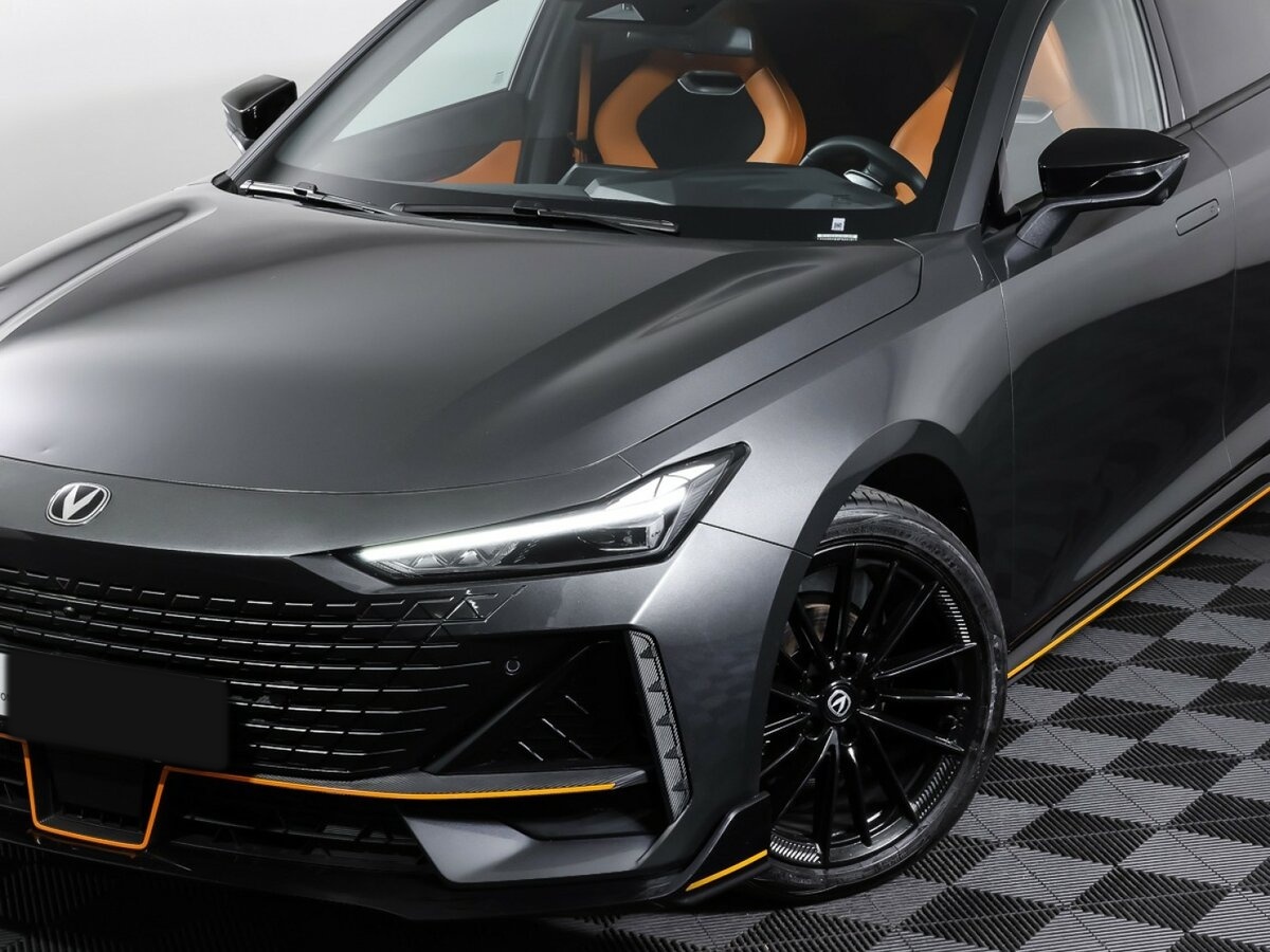 Changan UNI-V 2023 года с пробегом. Фото: #23