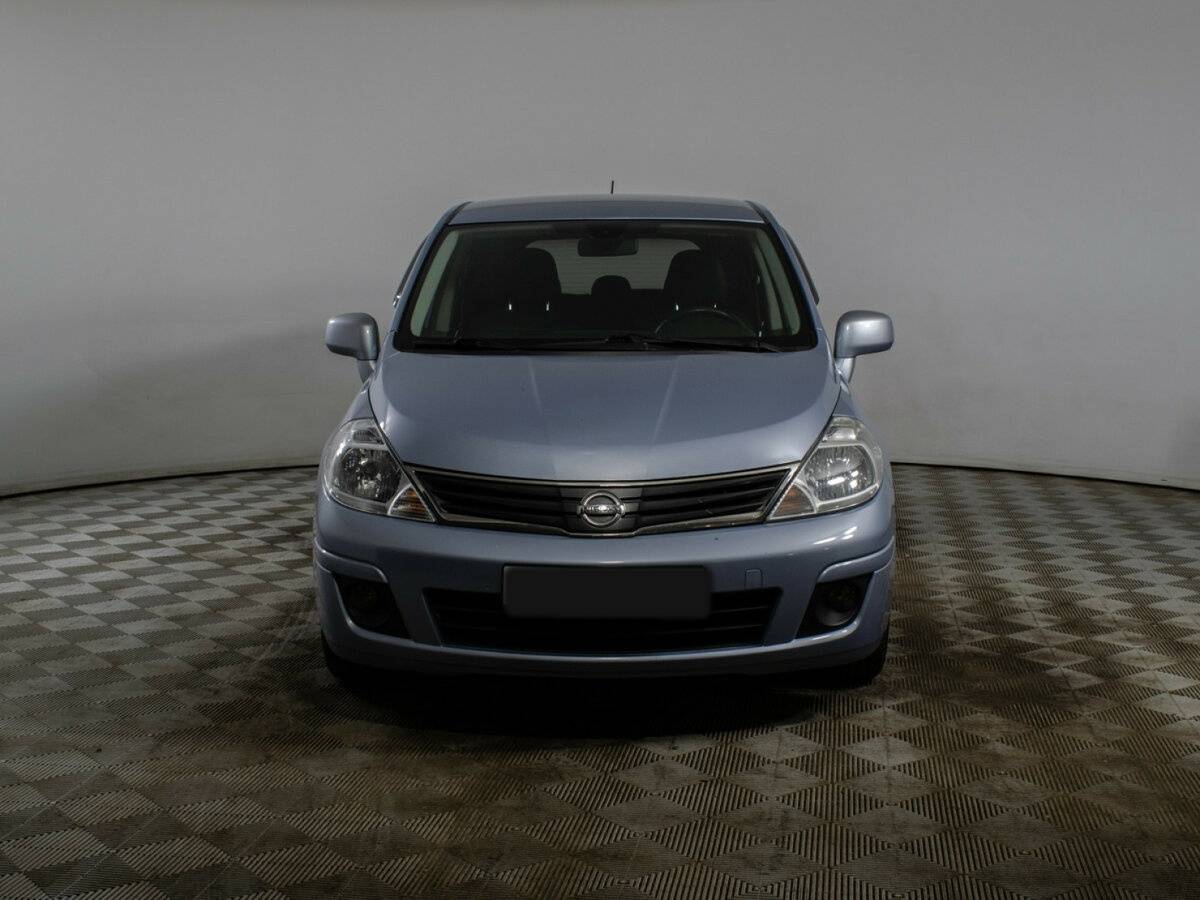 Б/У Ниссан Тиида 2013 года. Фото: #1