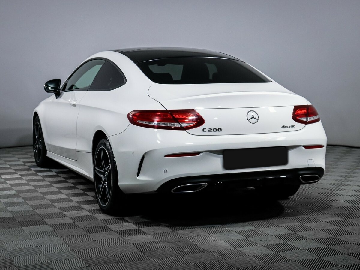 Mercedes-Benz C-Класс 2018 года с пробегом. Фото: #6