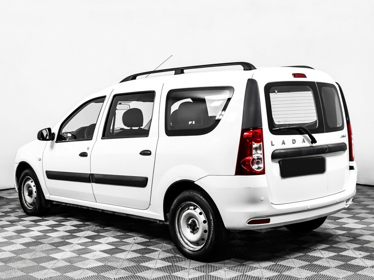 Б/У Лада (ВАЗ) Ларгус 2020 года. Фото: #4
