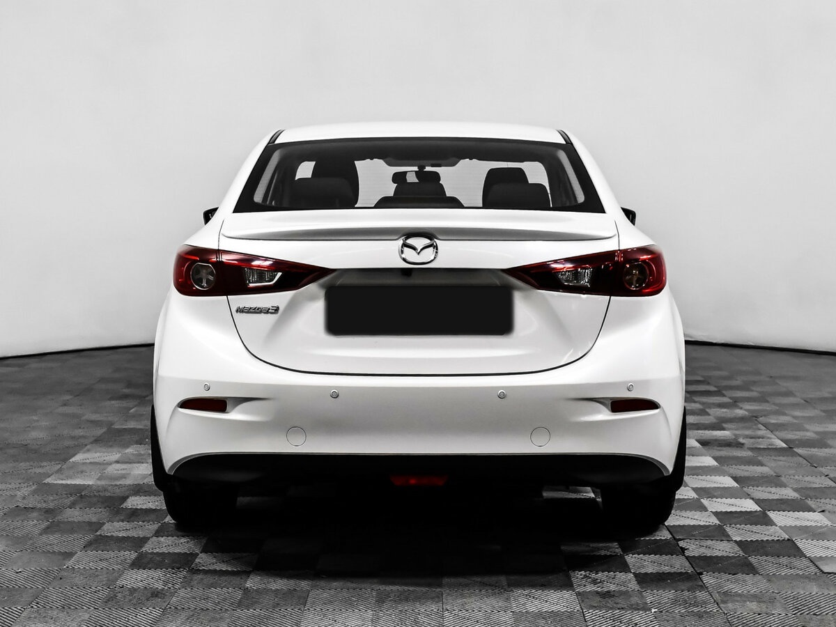 Б/У Мазда 3 2015 года. Фото: #4