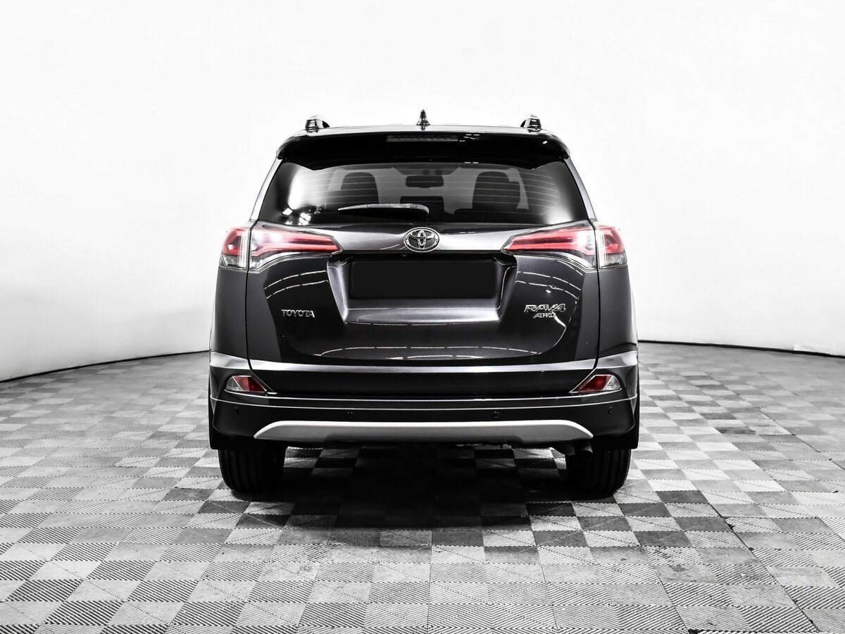 Toyota RAV4 2016 года с пробегом. Фото: #4