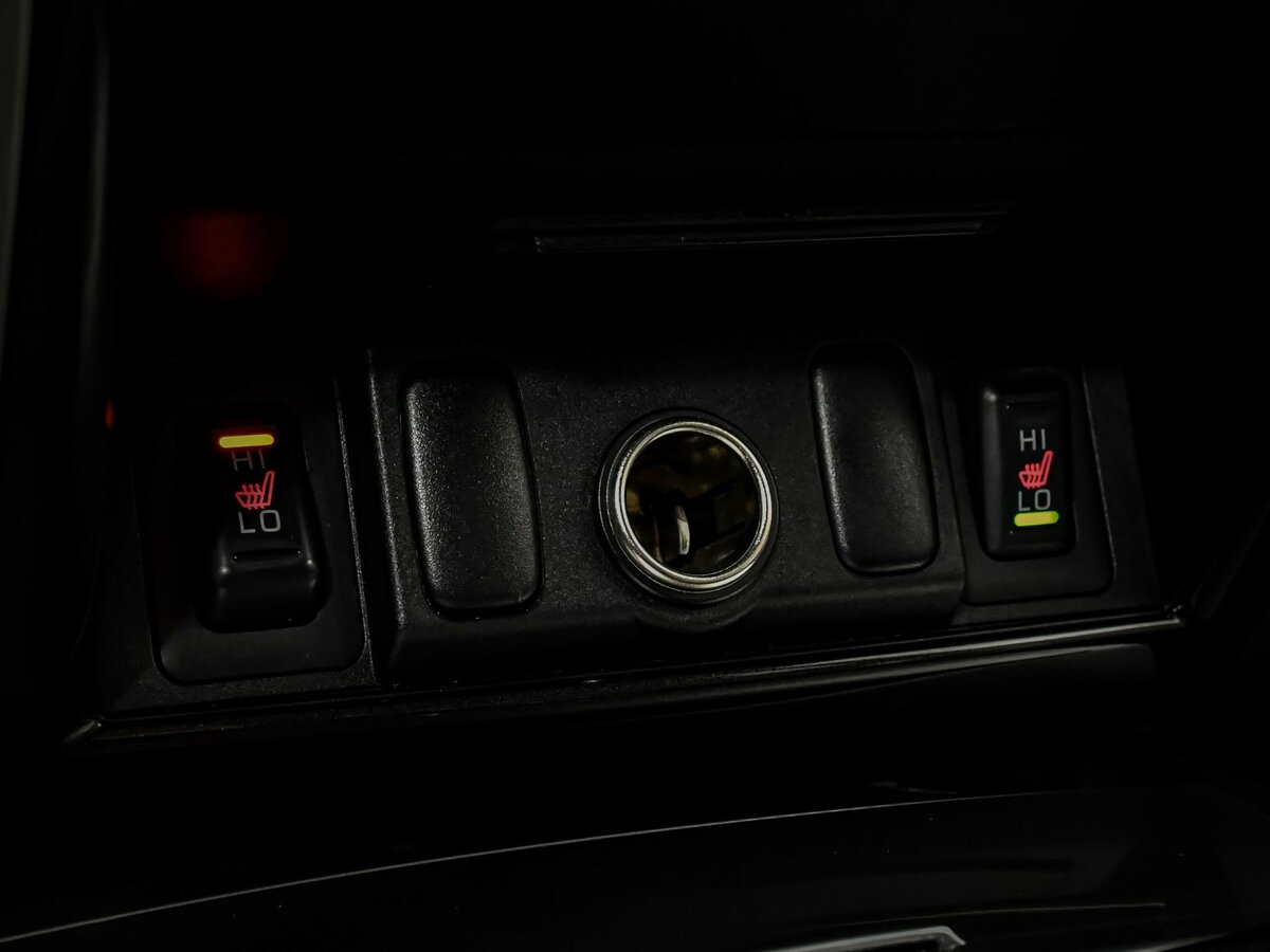 Б/У Митсубиши Паджеро Спорт 2013 года. Фото: #13