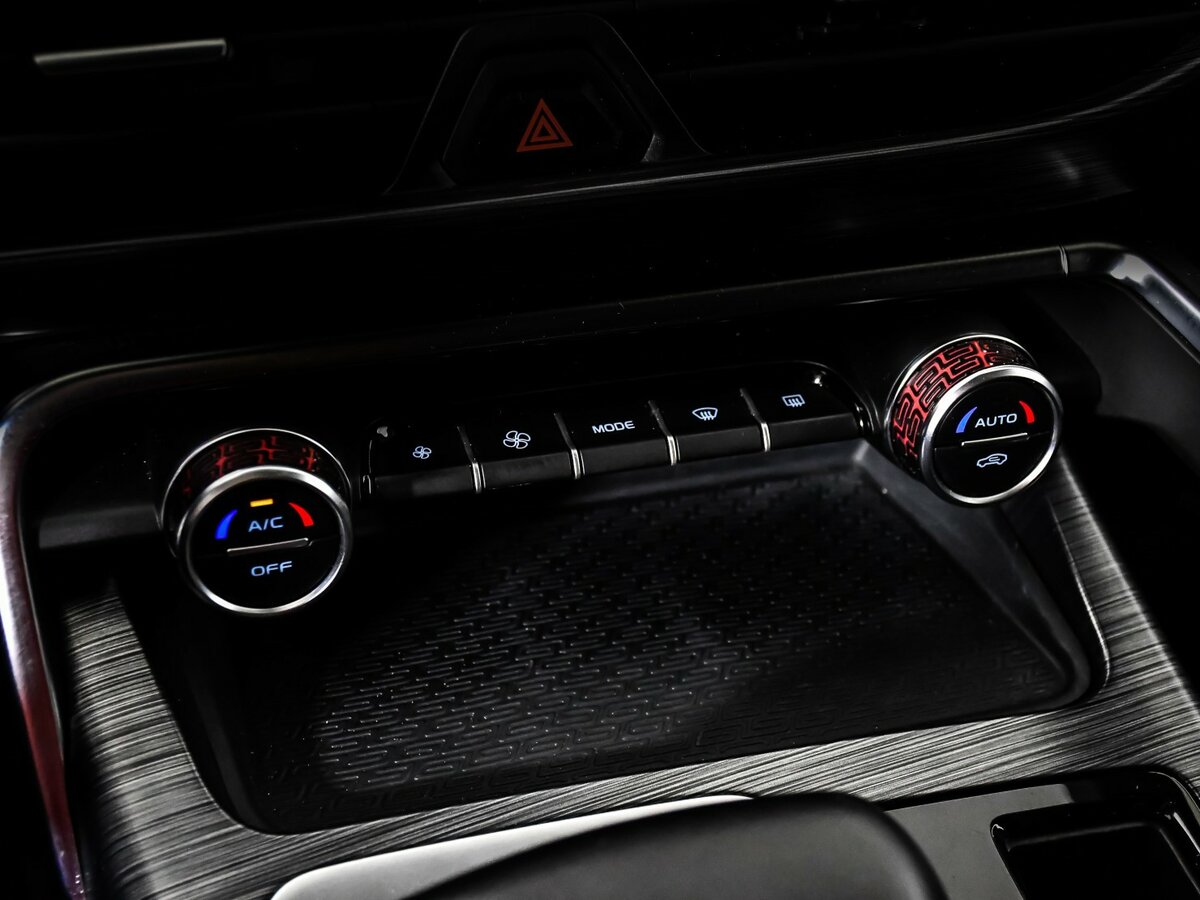 Geely Tugella 2021 года с пробегом. Фото: #16