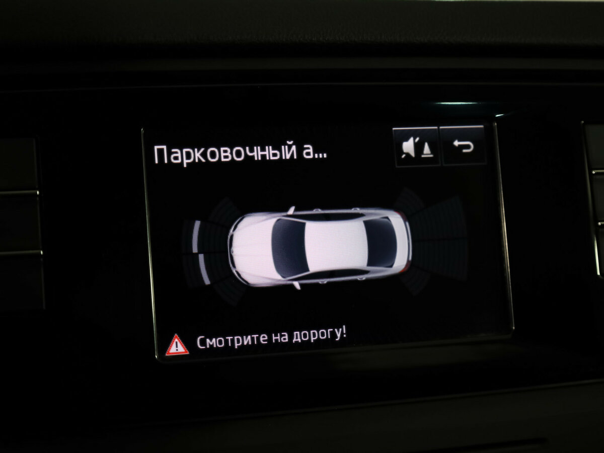 Б/У Шкода Октавия 2015 года. Фото: #14