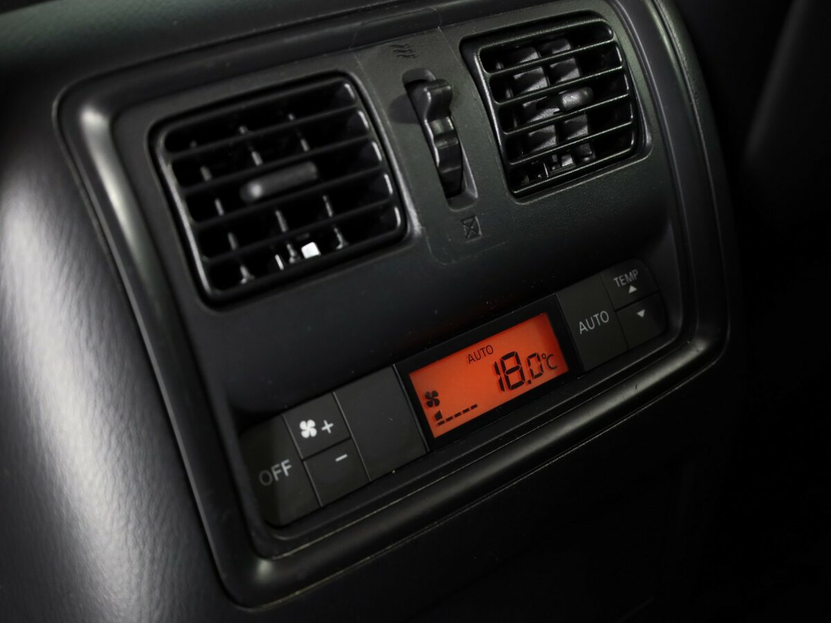 Б/У Ниссан Патфайндер 2014 года. Фото: #21