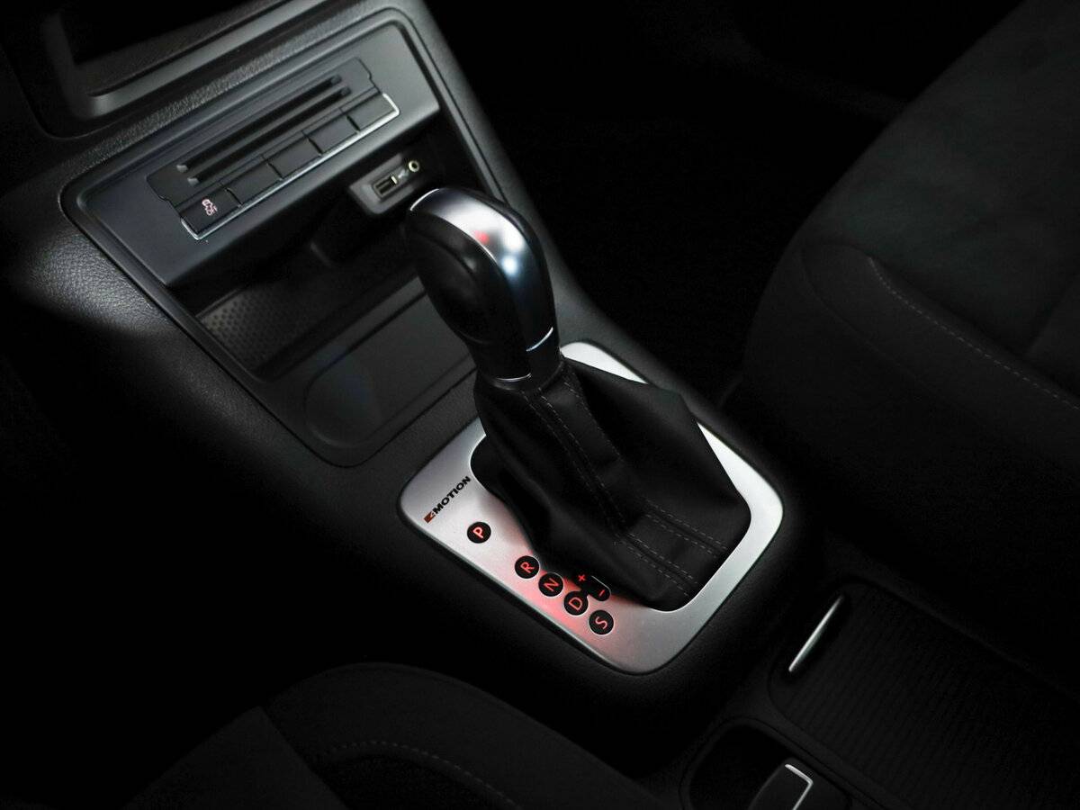 Б/У Фольксваген Тигуан 2016 года. Фото: #22