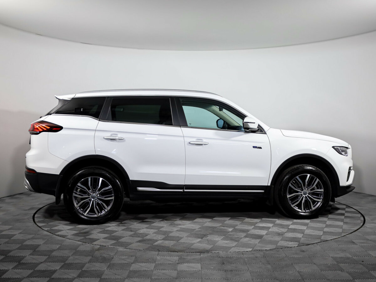 Geely Atlas Pro 2022 года с пробегом. Фото: #4