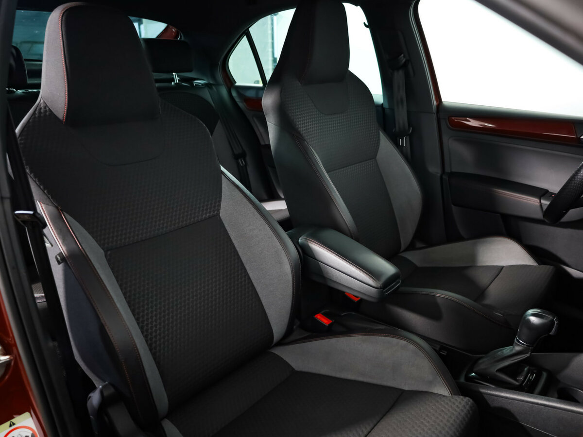 Б/У Фольксваген Поло 2021 года. Фото: #18