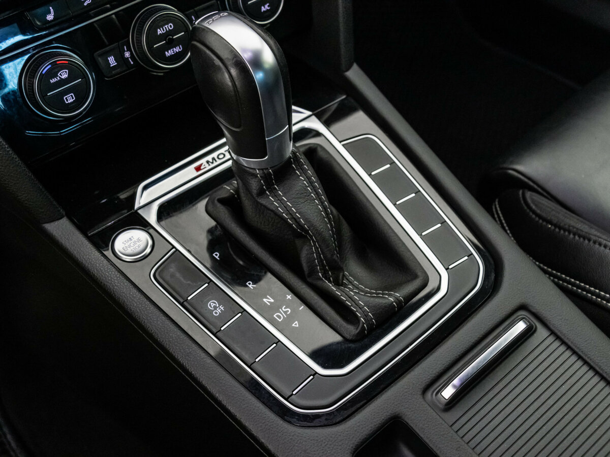 Volkswagen Passat 2018 года с пробегом. Фото: #18