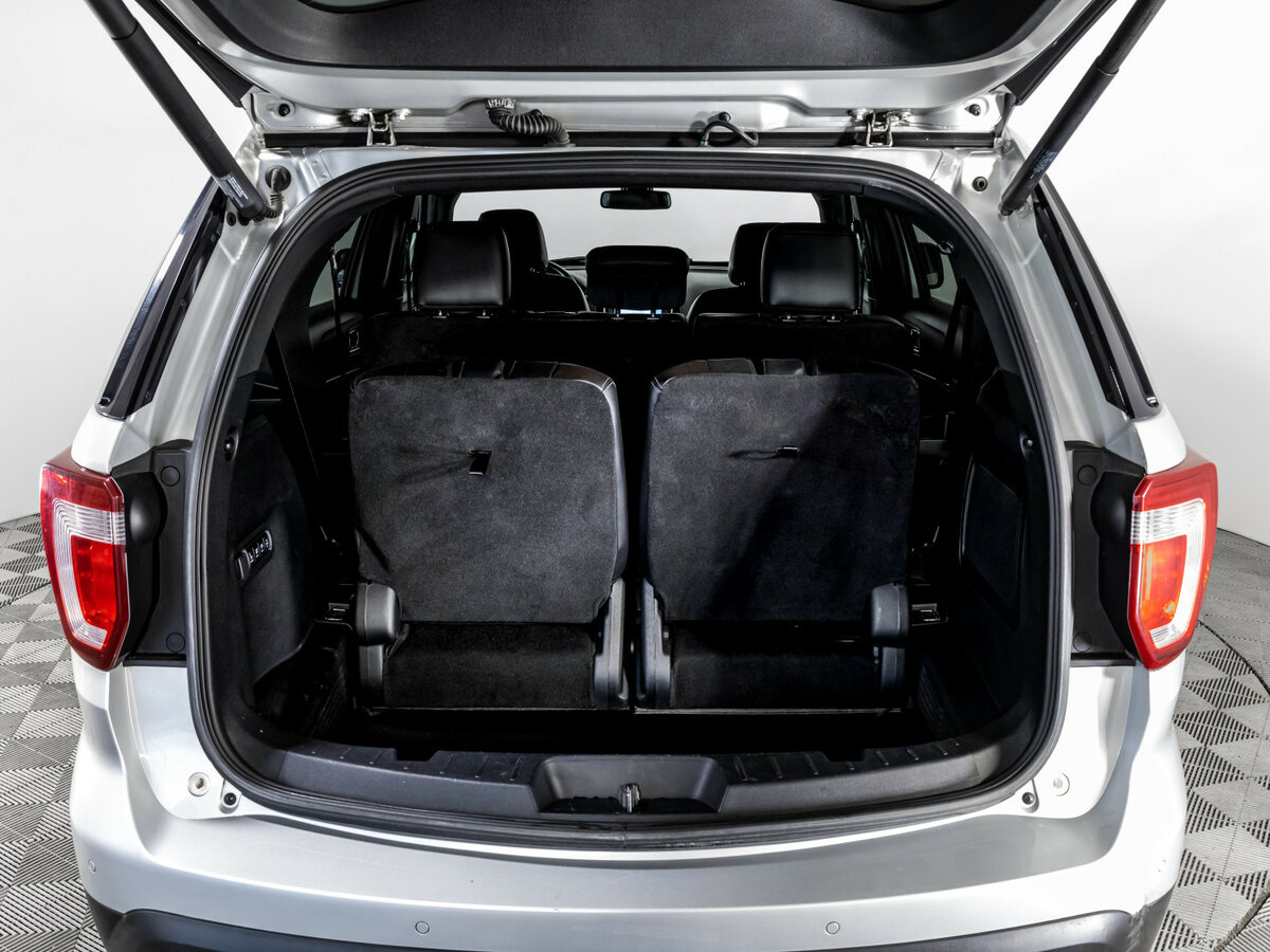 Ford Explorer 2018 года с пробегом. Фото: #13