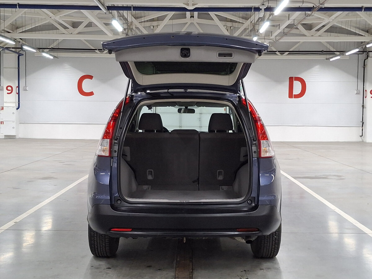 Б/У Хонда ЦР-В 2013 года. Фото: #9