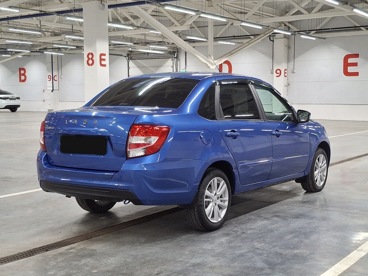 Б/У Лада (ВАЗ) Гранта 2022 года. Фото: #4