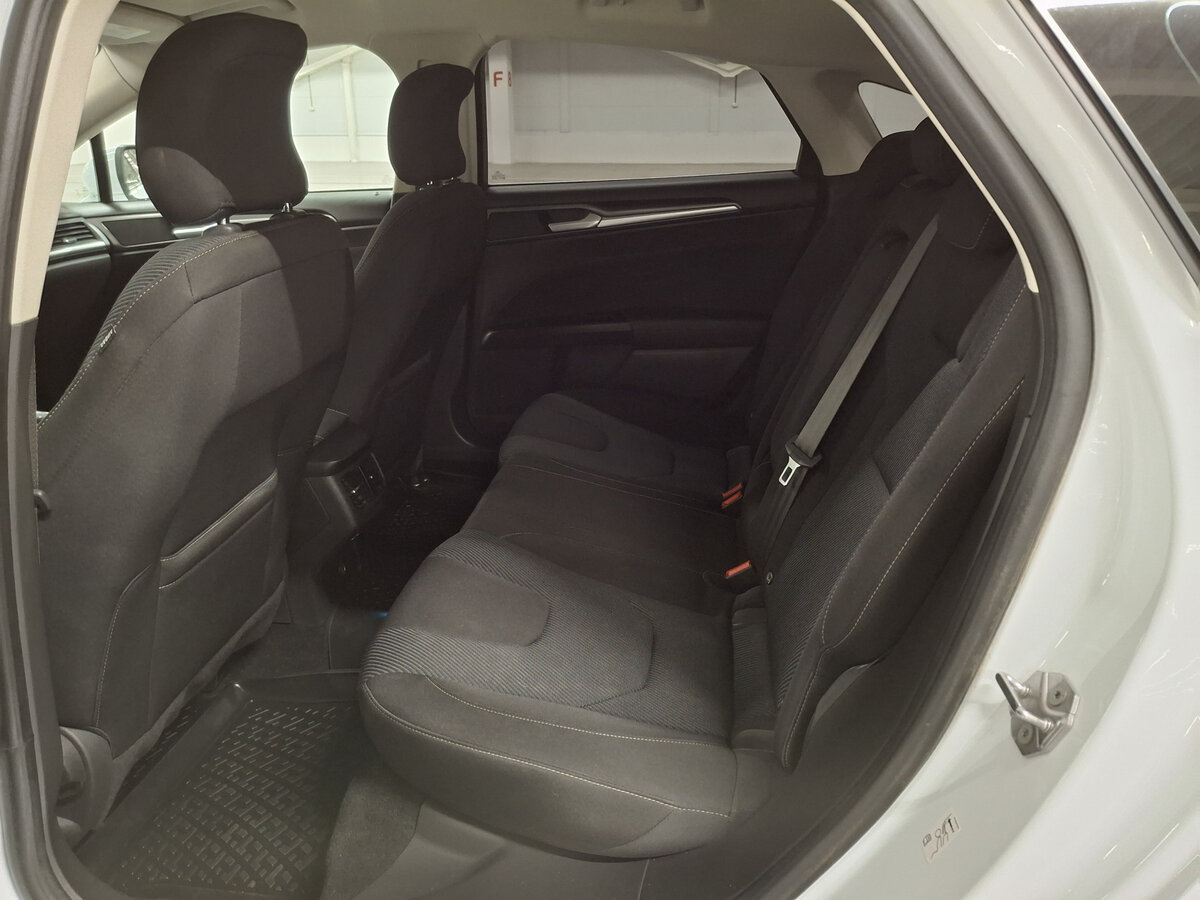 Б/У Форд Мондео 2016 года. Фото: #11