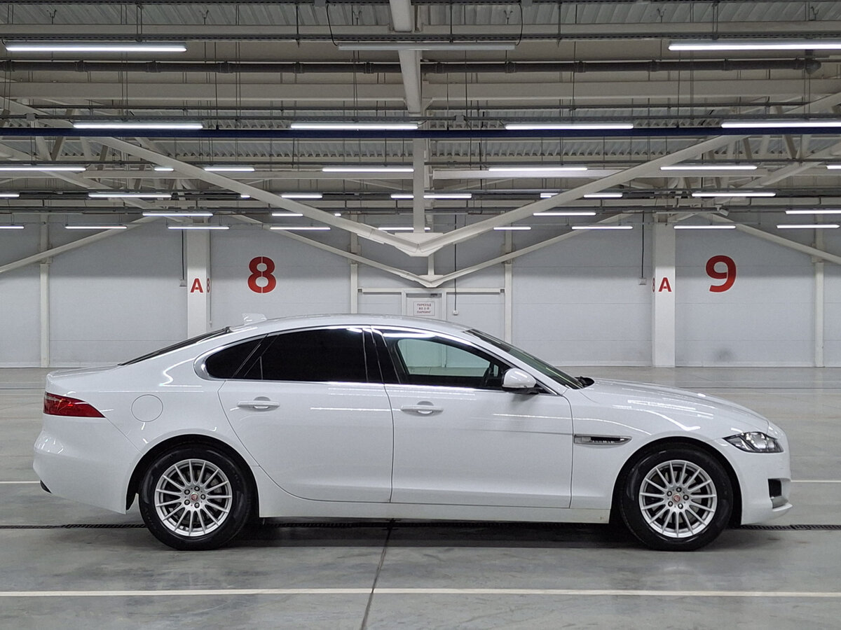 Jaguar XF 2016 года с пробегом. Фото: #3