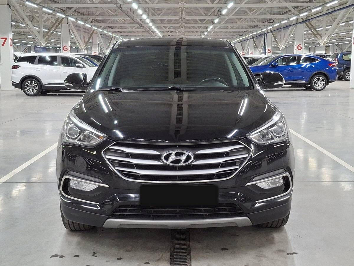 Hyundai Santa Fe 2018 года с пробегом. Фото: #1