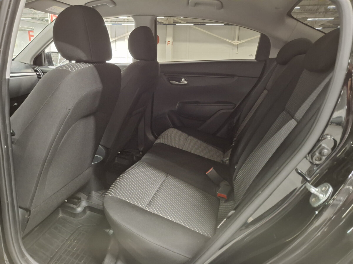 Б/У Киа Рио 2019 года. Фото: #11