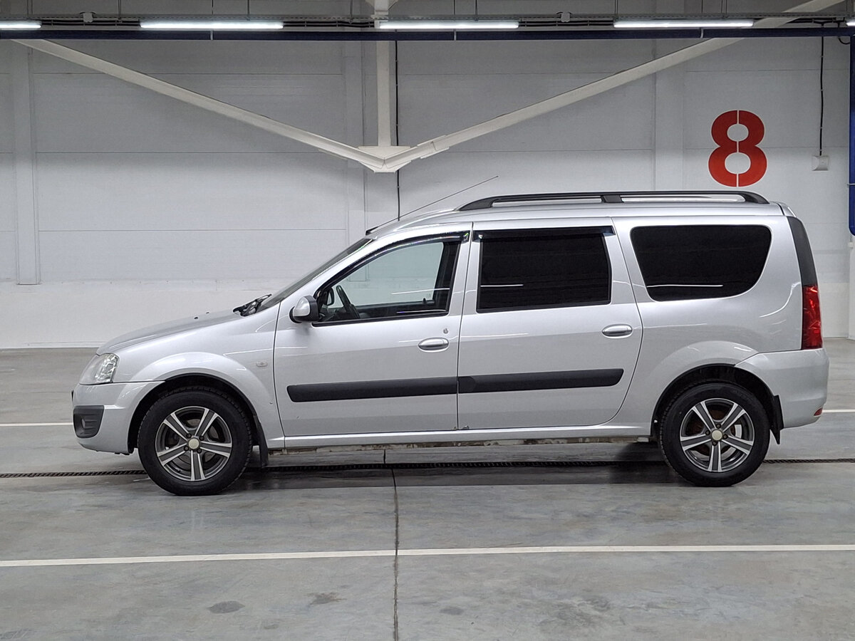 Б/У Лада (ВАЗ) Ларгус 2013 года. Фото: #7