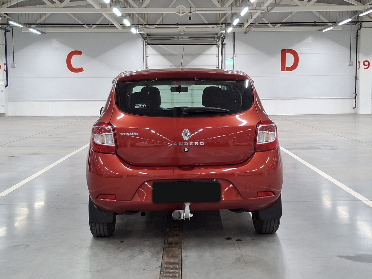 Б/У Рено Сандеро 2017 года. Фото: #5