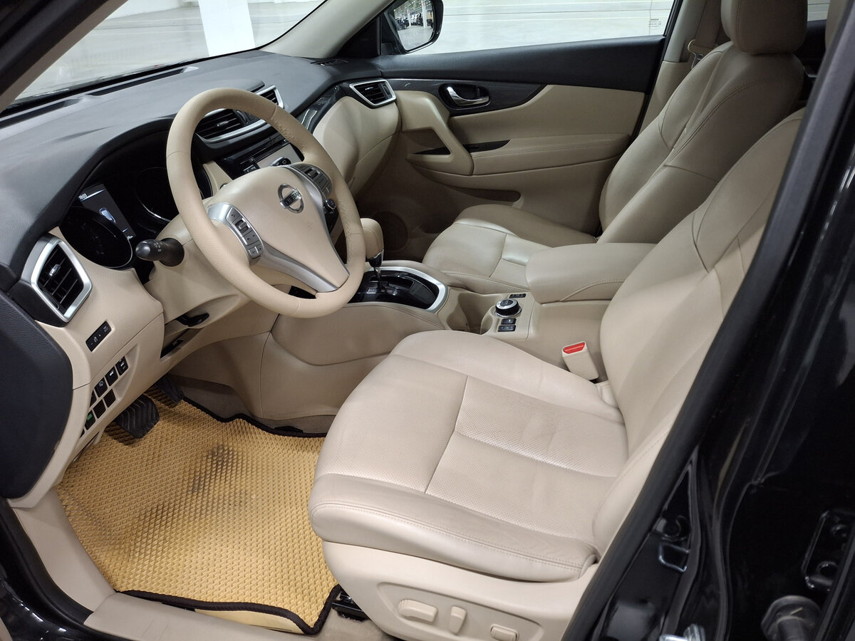 Б/У Ниссан Икс-Трейл 2015 года. Фото: #14