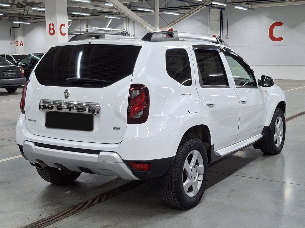 Б/У Рено Дастер 2018 года. Фото: #4