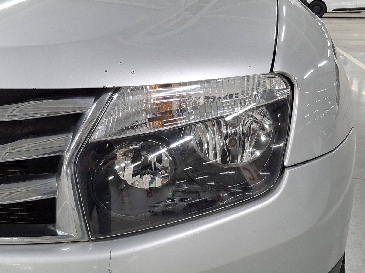 Б/У Рено Дастер 2012 года. Фото: #16