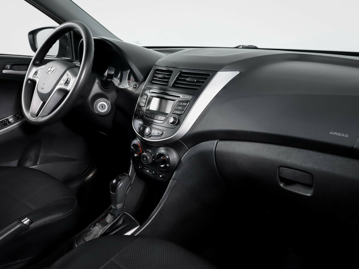 Б/У Хендай Солярис 2014 года. Фото: #6