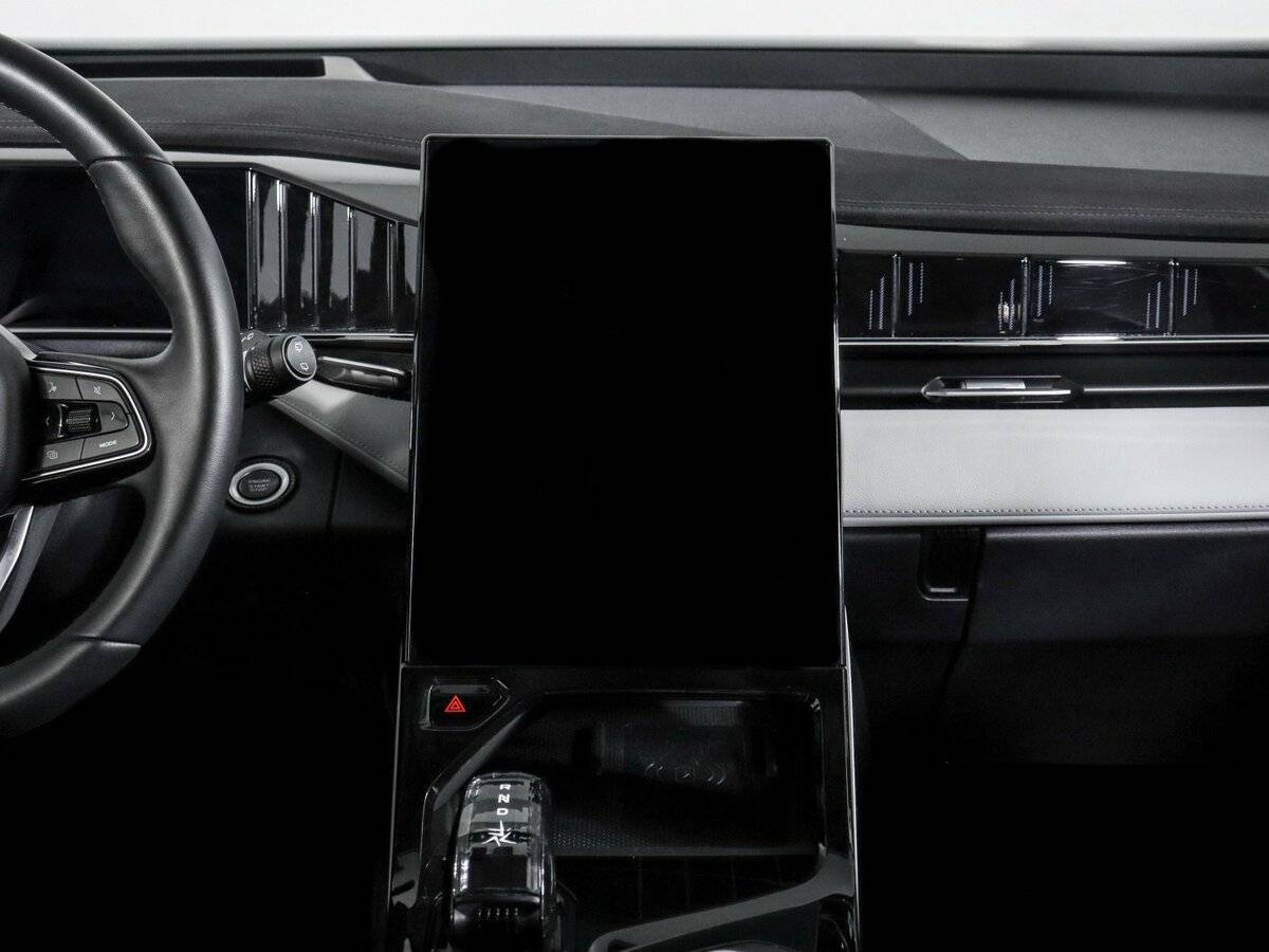 Geely Atlas 2024 года с пробегом. Фото: #10