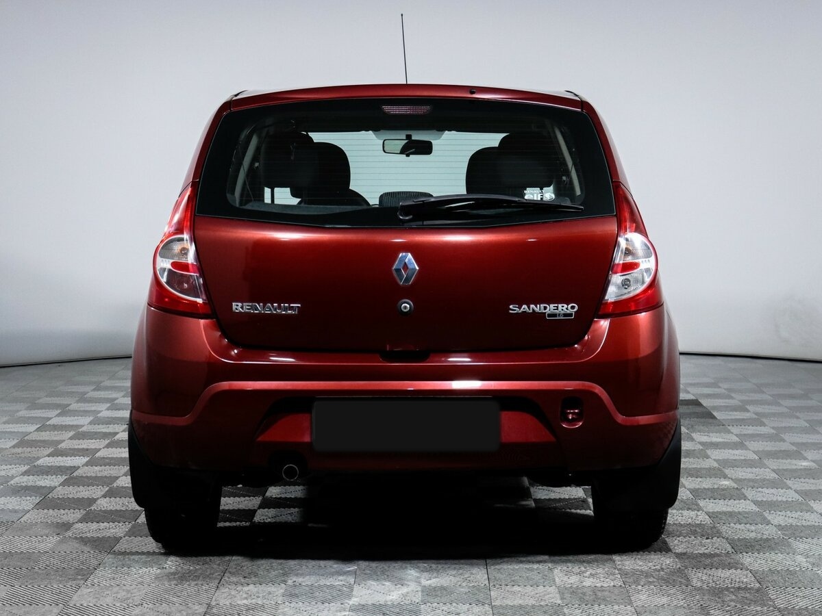 Б/У Рено Сандеро 2012 года. Фото: #4
