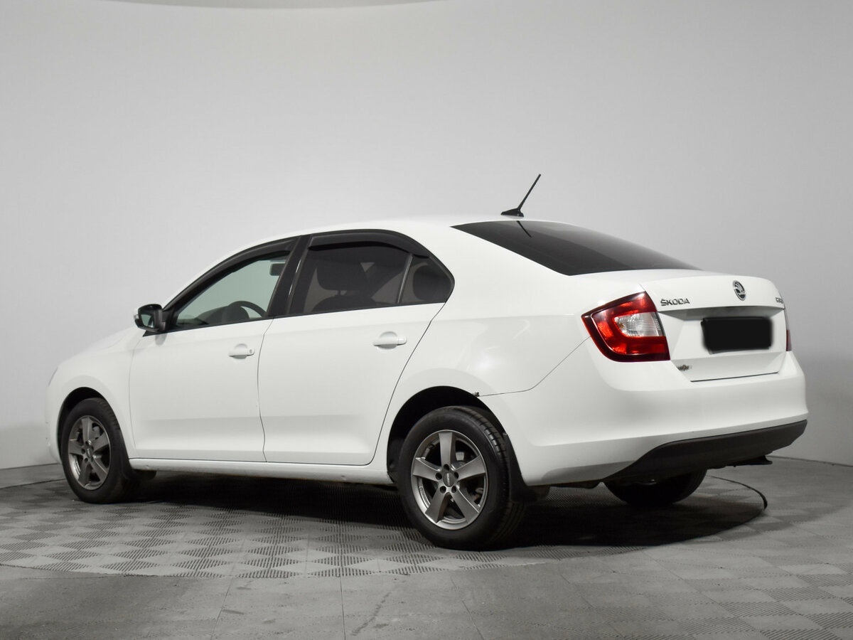 Б/У Шкода Рапид 2017 года. Фото: #5