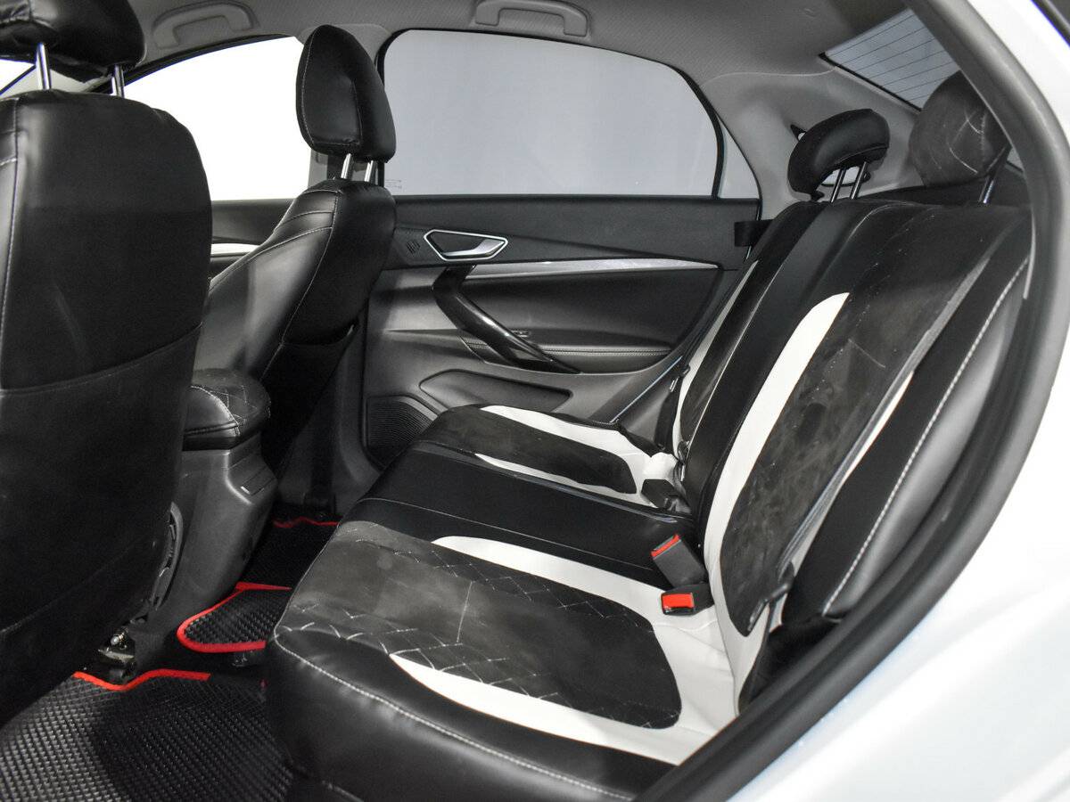 Lada (ВАЗ) Vesta 2023 года с пробегом. Фото: #14