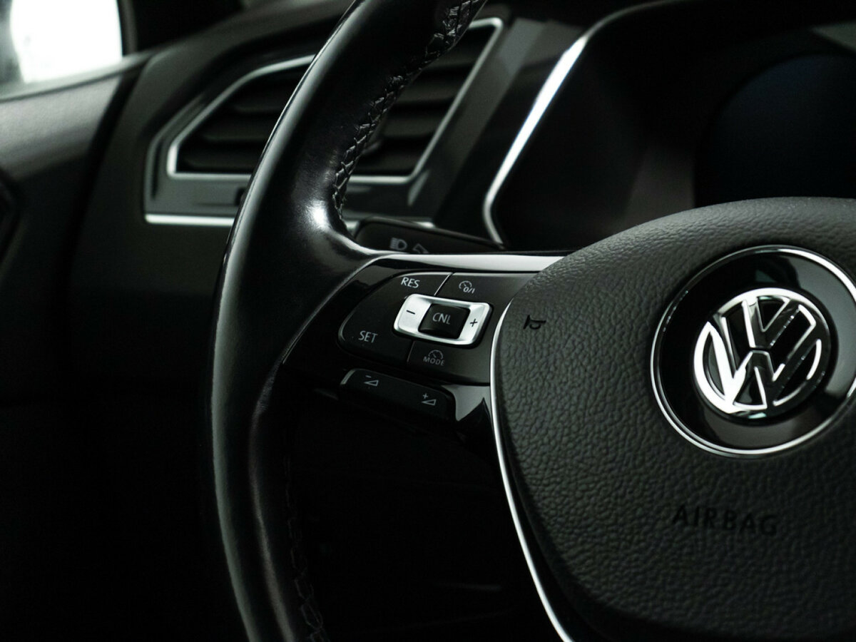 Volkswagen Tiguan 2018 года с пробегом. Фото: #16