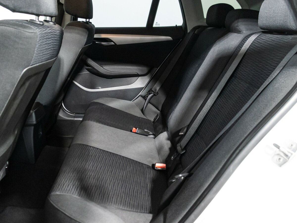 BMW X1 2013 года с пробегом. Фото: #9