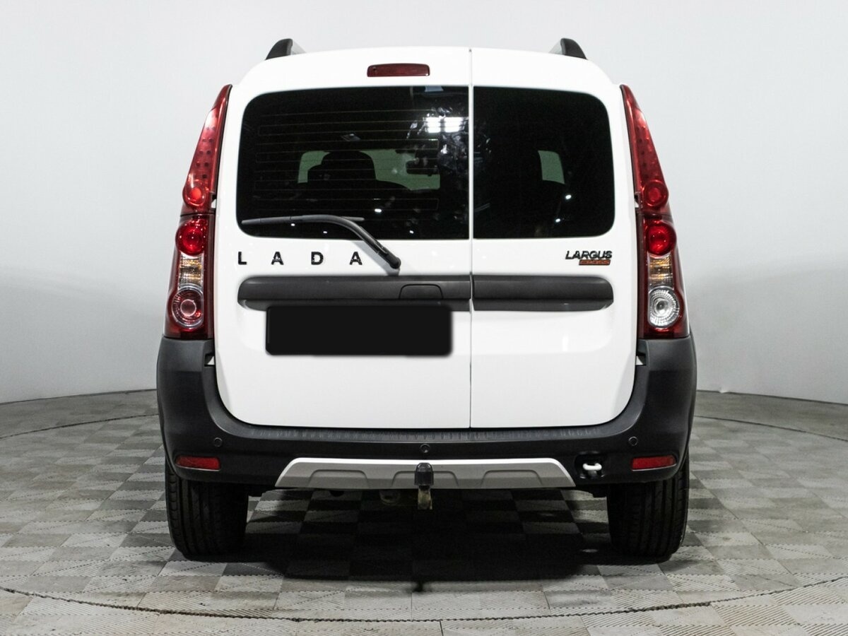 Б/У Лада (ВАЗ) Ларгус 2021 года. Фото: #5