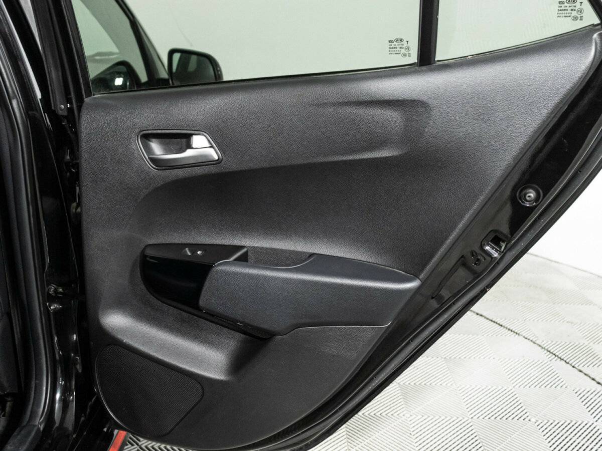 Б/У Киа Пиканто 2021 года. Фото: #24