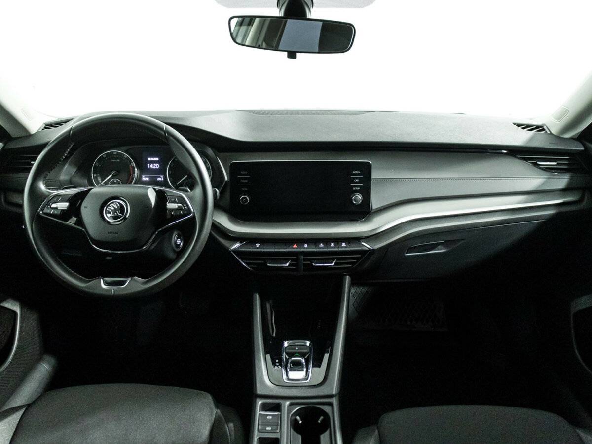 Skoda Octavia 2021 года с пробегом. Фото: #12