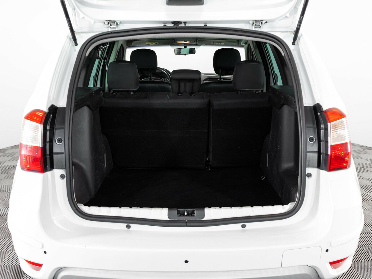 Б/У Ниссан Террано 2014 года. Фото: #12