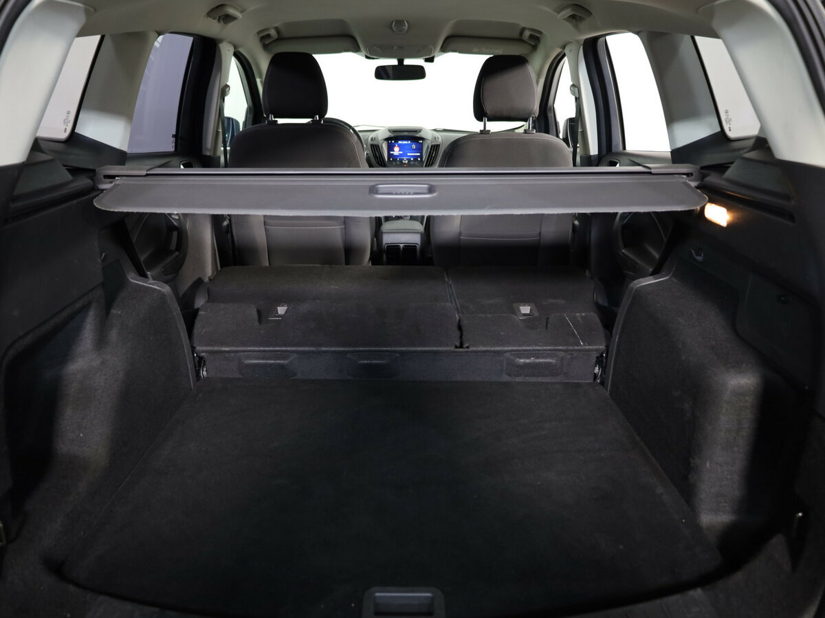 Б/У Форд Куга 2018 года. Фото: #16