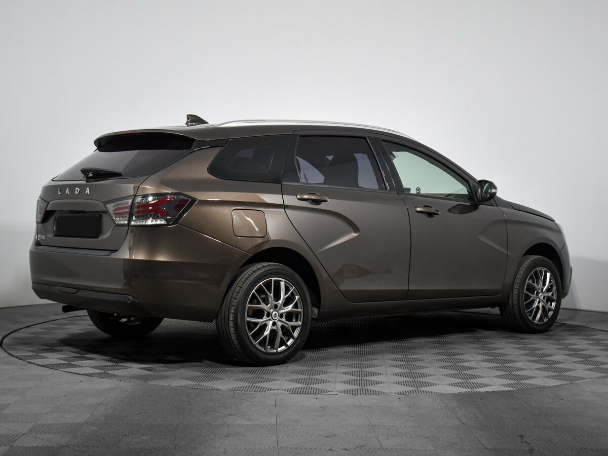 Б/У Лада (ВАЗ) Веста 2018 года. Фото: #4