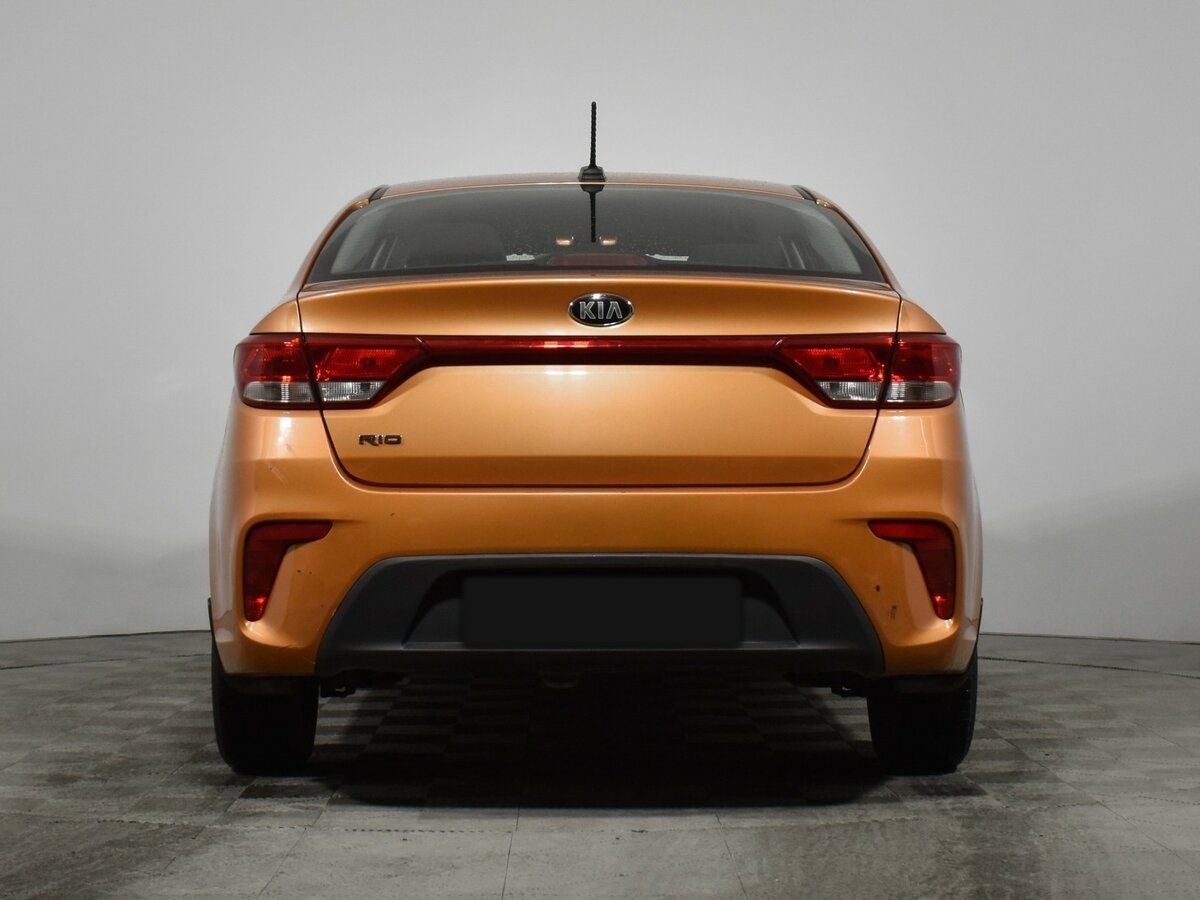 Б/У Киа Рио 2017 года. Фото: #5