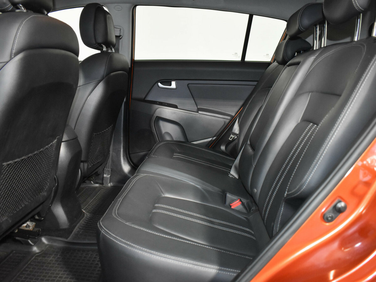 Б/У Киа Спортейдж 2014 года. Фото: #11