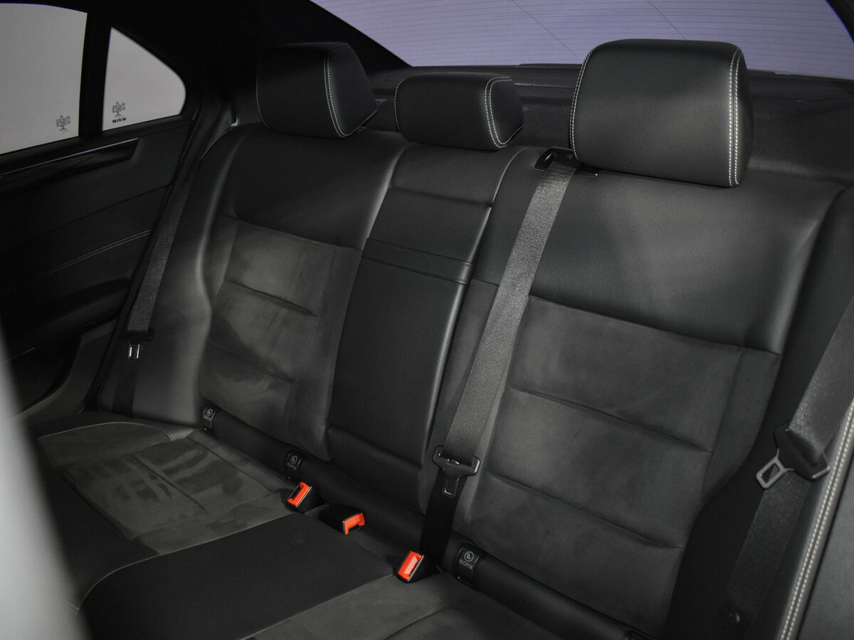 Mercedes-Benz E-Класс 2014 года с пробегом. Фото: #9