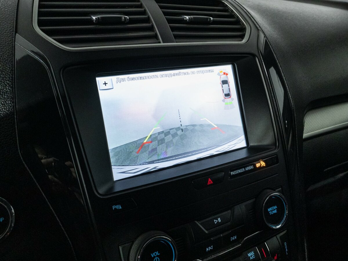 Ford Explorer 2019 года с пробегом. Фото: #13