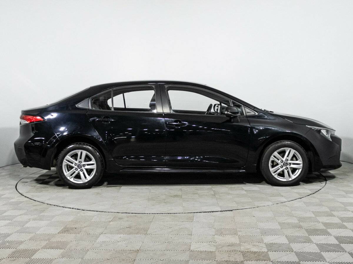 Б/У Тойота Королла 2020 года. Фото: #3