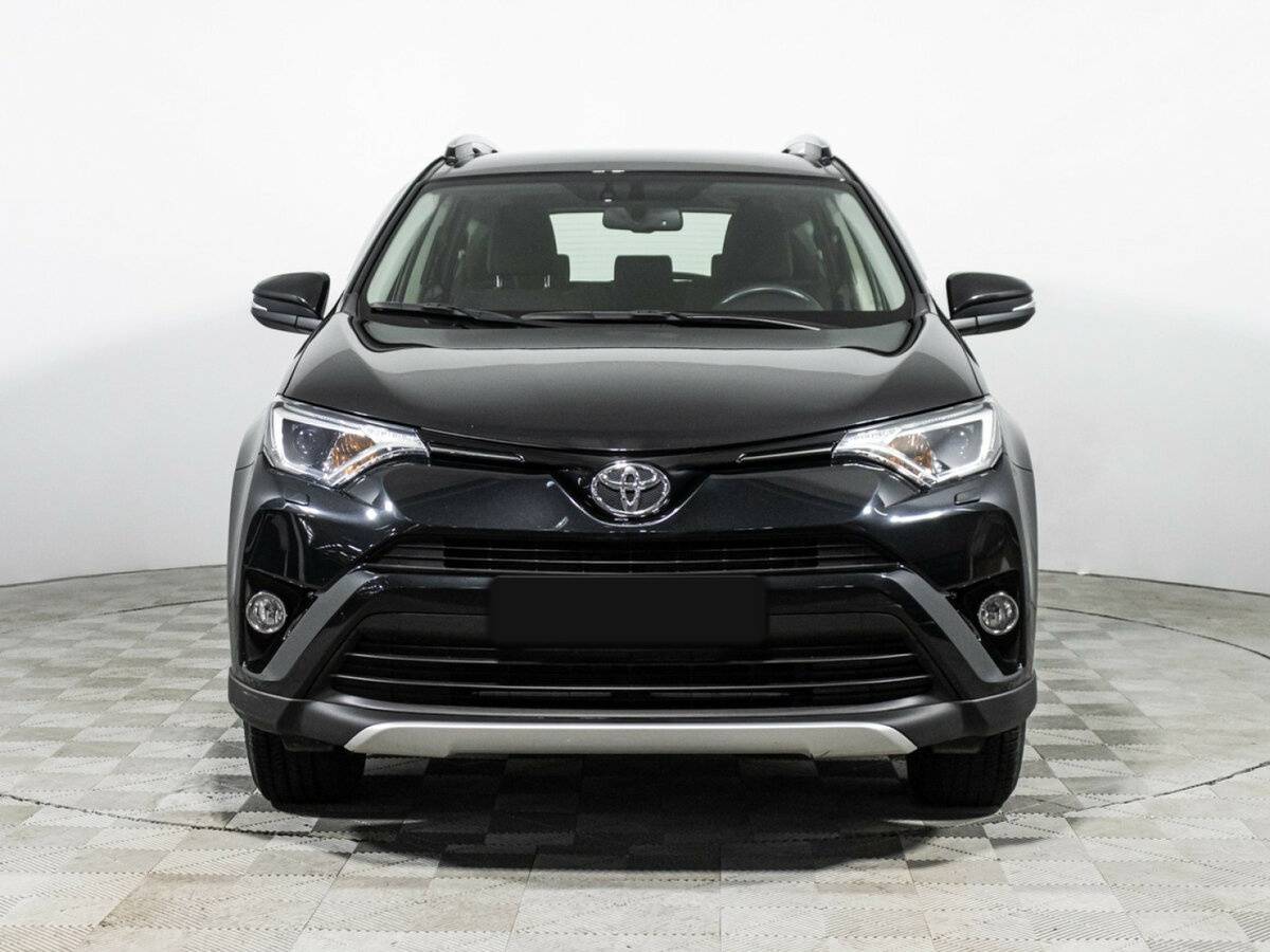 Toyota RAV4 2016 года с пробегом. Фото: #1